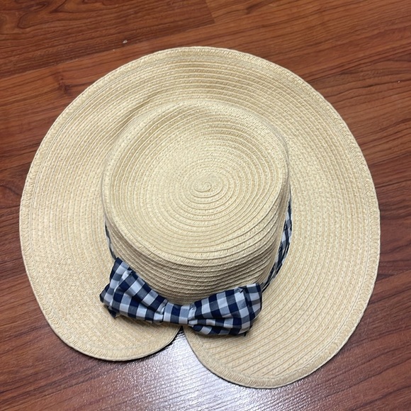 Girls Summer Princess bucket hat and Cat& Jack straw hat - Picture 4 of 6